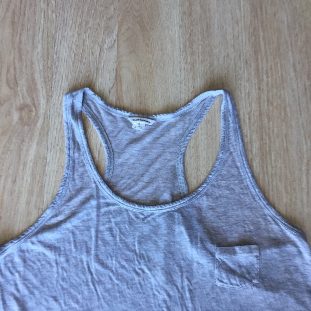 Lot of 2 . Club Monaco Women’s Tops T-Shirts - Picture 4 of 8